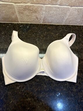 Cacique Lightly Lined Full Coverage Bra Natural 42H Like New